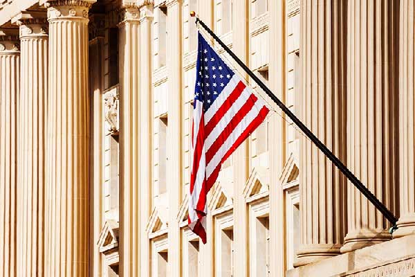 上期所调整铜等期货相关合约涨跌停板幅度和交易保证金比例